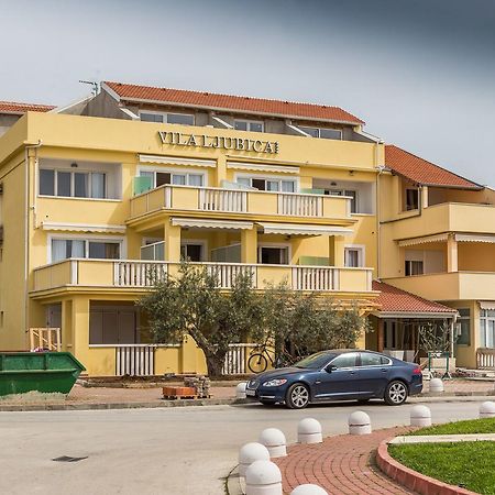 Villa Ljubica ปาโกชตาเน ภายนอก รูปภาพ